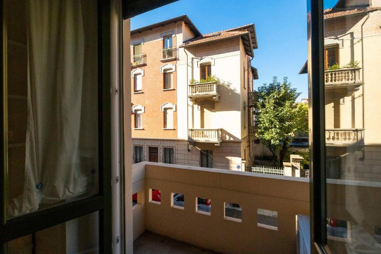 New! Cit Turin Elegant Apt With Parking Экстерьер фото